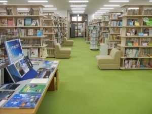 増田図書館（増田地域局１階）